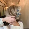 Pinza para el pelo a cuadros Maillard Bbr de Otoño e Invierno, Estilo Nuevo, Gama Alta, Tamaño Grande, Lujo Ligero, Pinza de Tiburón Simple, Accesorio para el Cabello Estilo Coreano.