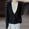 Nuevo suéter de punto fino de lana para mujer, otoño e invierno, imitación de dos piezas, cuello redondo, manga larga, bloques de color, corte holgado, top versátil y elegante