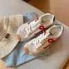 Zapatillas de Entrenamiento Alemanas de Suela Gruesa para Mujer con Aumento Oculto de Altura, Tenis Casuales Lindos y Originales, Tenis Estilo Gump Amarillos