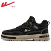 Sapatos de Trabalho Masculinos de Puxar 2026 Novos Sapatos de Primavera e Outono Botas Martin Masculinas Tênis Casuais Esportivos Masculinos para Exterior