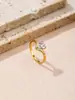 Diseño de Venta Más Popular Europeo y Americano Anillo de Zirconia Brillante en Forma de Gota de Agua Nueva Moda Anillo Fino Chapado en Oro de 18 Quilates