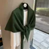 Cachecol liso e versátil para outono e inverno, peça de outer wear estilo coreano, design único color-block, xale texturizado, grande lenço triangular, cachecol de pescoço, lenço e xale