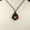 Colar Versátil Personalizado Textura Presente Venda Quente Transfronteiriça Joias Novo Simples Fio de Cera Pingente de Flor Colar