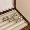 Anel de Ouro Pérola Mousse de Champagne de Alto Padrão Estilo Francês, Anel Elegante e Luxuoso Empilhável com Diamantes para Mulheres