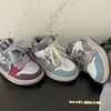 Novedades Otoño/Invierno 2026: Tenis de Moda para Niños en Nuevas Combinaciones de Colores, Estilo Coreano de Caña Media, Cómodos Zapatos de Correr AJ con Suela Suave para Niños a la Moda