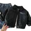 Chaqueta de Cuero para Niños Bangcheng 2026 Invierno Nueva Elegante Abrigo Acolchado Infantil con Cuello Solapa, Ropa de Invierno Cálida para Niños al por Mayor