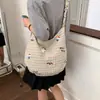 Bolsa de Tela Bordada con Flores de Dibujos Animados de Nicho para Mujer Modelo Nuevo 2026 Bolsa Tote para Viajes al Trabajo Versátil Bolso Cruzado Casual