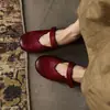 Zapatos Mary Jane de cuero lavado con velcro aptos para empeine alto 2026 otoño cómodos planos punta redonda cuero genuino zapatos de mujer