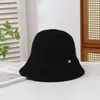 Nuevo Sombrero de Pescador Simple Estilo Japonés para Otoño e Invierno para Mujer, Elegante y de Moda, Sombrero de Cubo Adelgazante, Cálido Gorro de Punto