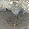 Fecho de ferradura V-ouro mini totalmente cravejado em diamante corrente torcida Fred precisão CNC pulseira de ouro rosa 18K para mulheres versátil