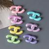 Letra inglesa doble C accesorios para el cabello accesorios para la ropa accesorios de resina para joyería DIY pasador pinza para flequillo tamaño pequeño accesorios para el cabello de mujer