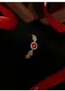 Anillo de Diamante de Zircón Azul Retro Nuevo 2025, Moderno y Personalizado, Lujo Ligero, Versátil y de Gama Alta, Anillo Abierto para Dedo Índice