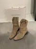 Temporada de Primeiro Encontro~V Botas Martin de Cano Médio Botas Femininas Outono/Inverno 2026 Botas de Camurça no Tornozelo Marrom Melard Botas Curtas Slim