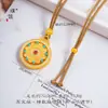 O Mesmo Estilo do Colar Pingente Bússola Auspiciosa Oito Tesouros Rotativa Banhada a Ouro Cravejada de Diamantes Tradicional da Loja Puzuo Gold, Novo Pingente Estilo Chinês