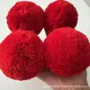 En stock 8 cm pompón de cachemira roja, bola de felpa hecha a mano extragrande para ropa, sombreros, bufandas, accesorios y materiales decorativos