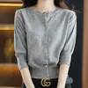 Moda Femenina de Verano Nuevo Estilo Coreano y Japonés Diseño de Color Sólido Cuello Redondo Algodón Puro Manga Corta Rebeca de Punto Elegante Top Básico