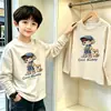 Camiseta de algodão puro de manga comprida estilo coreano 2026 para meninos, camiseta casual de outono com gola redonda e corte solto para crianças e pré-adolescentes