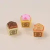 Mini Cupcake Brinquedos de Comida Criativos Artesanais DIY Acessórios Cola de Creme Resina Pequenos Acessórios Materiais Atacado
