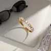Elegante e Discreto Estilo Clássico Pulseira de Aço Inoxidável com Zircônia Geométrica Branca, Luxo Leve com Toque de Alto Padrão, Joia Transfronteiriça com Design de Nicho