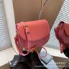 Bolso de Mano Pequeño de Moda Nicho Francés Más Vendido para Mujer, Bolso de Hombro Nuevo Tendencia Elegante 2026, Bolso Cruzado tipo Sillín Chic