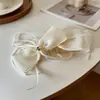 Grampo de Cabelo Banana com Laço de Cetim de Alta Qualidade para Primavera para Mulheres Presilha de Garra para Parte de Trás da Cabeça Acessório de Cabelo para Penteados Updo de Rabo de Cavalo para Mulheres