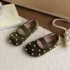Zapatos de Princesa de Terciopelo para Niñas 2026 Nuevo Estilo Primavera y Otoño Mocasines Retro Redondos para Bebés con Perlas