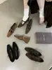 []Zapatos de Salón de Punta Cuadrada con Tira en T Ocultos para Aumentar la Altura Otoño/Invierno 2026 Tacones Altos Estampado de Leopardo Zapatos para Mujer