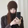Gorro de Tricô Liso Listrado Plissado Estilo Coreano Soltinho para Mulheres Outono 2026 Chapéu Quente para Cobrir a Cabeça Faz o Rosto Parecer Menor Chapéu para Tempo Frio