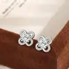 Brincos de Prata Esterlina S925 para Mulheres, Brincos Exquisitos Cravejados com Diamantes, Novo Estilo 2026, Versátil para o Dia a Dia, Estilo de Luxo Leve, Presente para Namorada