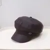 Chapéu octogonal de couro PU retrô para mulheres, boina estilo britânico outono/inverno, versão coreana, versátil, afina o rosto, topo macio, chapéu bico de pato, moderno