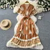 Vestido Bohemio Estampado con Cinturón para Mujer Verano 2026 Cuello en V Adelgazante Línea A Elegante Largo Rojo