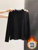 Camisa de Base Camada com Gola Alta Estilo Minimalista para Mulheres no Outono e Inverno Camiseta Térmica de Veludo Fino Manga Longa Moda Básica Roupa de Baixo