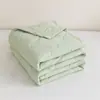 Colcha de algodón lavable de verano simple, colcha de aire acondicionado, estilo pequeño y fresco, amigable con la piel, lijada, dormitorio de estudiante, individual, verano fresco, colcha, venta al por mayor