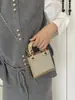 Colección de otoño 2026 transfronteriza: bolsos de noche de estilo europeo y americano, modernos y a la moda, diseños versátiles y únicos, bolsos de hombro y bolsos cruzados