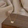 Corrente Elegante para Clavícula Banhada a Ouro Real com Zircônia Design de Nicho Feminino Senso de Design Números Romanos Colar Pequeno para Cintura Masculina Colar para Estudante