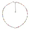 Collar Metálico con Perlas en Forma de Corazón y Cristal Rojo, Diseño de Nicho, Collar de Perlas en Forma de Corazón para la Clavícula con un Ambiente Elegante