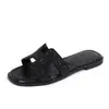Pantuflas de Bloques de Color para Mujer, Nueva Moda de Verano 2026 Sandalias Planas Deslizantes Versátiles, Sandalias de Playa de Viaje de Moda