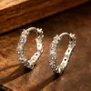 Brincos de Tarraxa Texturizados Diamond de Luxo Leve para Mulheres Brincos de Argola Redondos de Zircônio de Alta Qualidade Design de Nicho Brincos para o Dia a Dia Exquisitos
