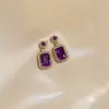 Colar com Cruz e Pedras Anel Brincos Conjunto de Três Peças Feminino Nicho Design de Alto Padrão Conjunto de Joias Atacado Tendência