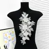 Bordado de Lantejoulas Brancas Flores Renda Acabamento Vestido de Casamento Gown DIY Decoração Acessórios Roupa Apliques de Tela Patchs de Tecido