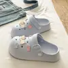 Birkenstock Crocs Mujer 2026 Verano A prueba de olores Antideslizantes EVA Exteriores Playa DIY Gato Pequeño Sandalias de Punta Cerrada Mujer