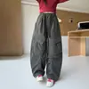 Pantalones Cargo Estilo Retro Americano de Otoño para Niñas 2026 Nuevos Pantalones de Exportación para Niños Pantalones Casuales de Paracaidista para Niños Grandes de Primavera y Otoño