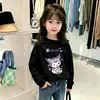 Camiseta base de algodón puro a la moda estilo coreano para niños, estilo primavera y otoño, camiseta de manga larga para niñas 2026 nueva, adecuada para la escuela y el uso al aire libre.