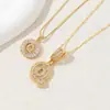 Colar Letra Inglesa Completo em Diamante Doce de Rocha Popular para Jardim de Infância Conjunto de Flores Letras de Cobre com Zircônia Banhado a Ouro Real Lote
