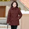 Chaqueta de Algodón Única y Súper Atractiva 2026 Nueva Ropa de Invierno para Mujer con Capucha de Longitud Media Adelgazante Cálido Algodón Engrosado Abrigo Exterior