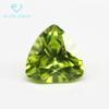 Venta al por mayor de fábrica triángulo gordo circonita verde manzana piedra suelta fondo puntiagudo triángulo gordo superficie de anillo verde fruta Piedra Blanca