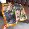 Novo Lenço de Seda Estampado com Charm de Cor Contrastante, Xale de Alta Qualidade, Lenço de Pescoço para Proteção Solar, Lenço Quadrado Pequeno, Lenço de Cabeça, Lenço Feminino
