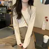 Entrega en una sola pieza top azul niebla cuello en V mujer primavera/otoño/invierno top adelgazante estilo perezoso camisa básica de punto