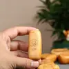 Juguete de Boj Natural para Aliviar el Estrés de Madera DIY Lindo Creativo con Forma de Emoji Adorno de Mano al por Mayor Personalizable