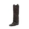 Botas Longas de Salto Alto Estilo Wasteland para Mulheres, Botas Pretas, Modelo Outono e Inverno 2026, Botas Individuais, Salto Grosso, Bico Fino, Botas de Montaria